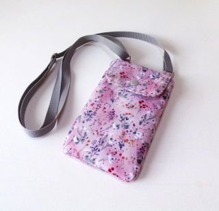 Kabelka na mobil crossbody - květinky na starorůžové